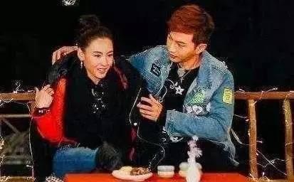 张柏芝婚讯揭晓，爱情归宿最新消息揭秘！